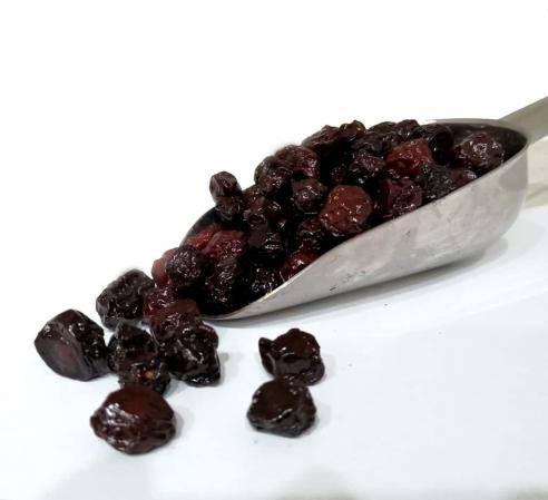Methods of preparing juicy dried cherries