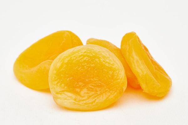 Direct distribution of dried apricot ticsi
