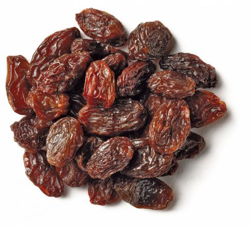 What are the properties of black raisins for anemia?