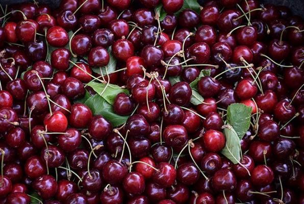 Difference between official cherries and transplanted cherries